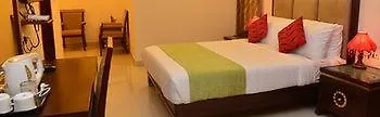 Ridges Hotel Trivandrum Thiruvananthapuram 3*,