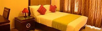 Ridges Hotel Trivandrum 트리반드룸